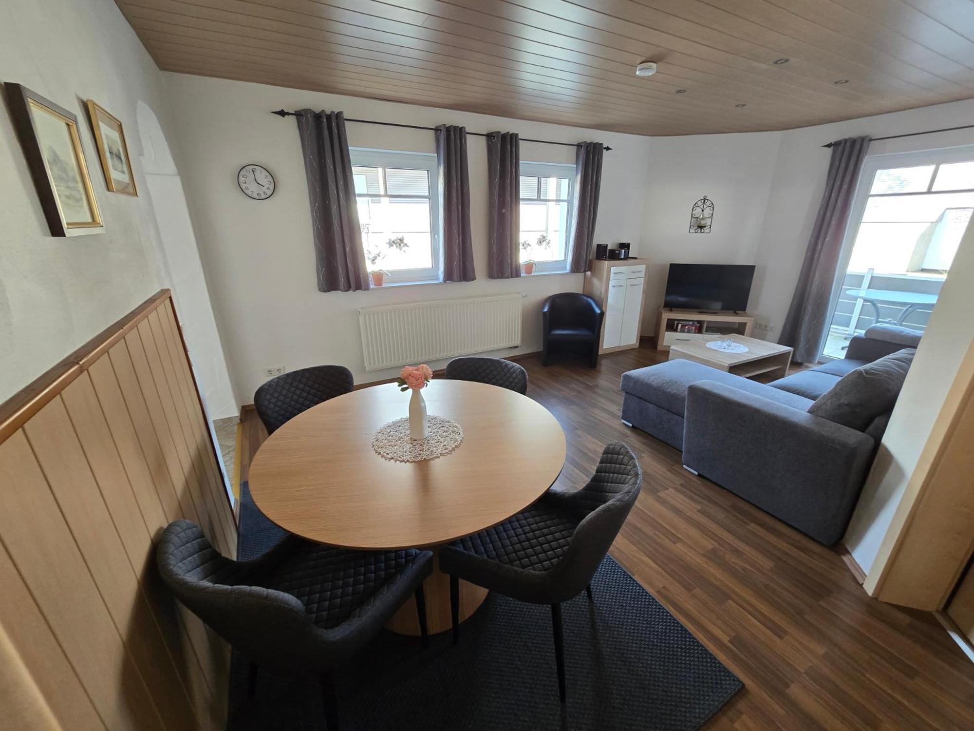 Ferienwohnung Gashi Winterberg Exteriör bild